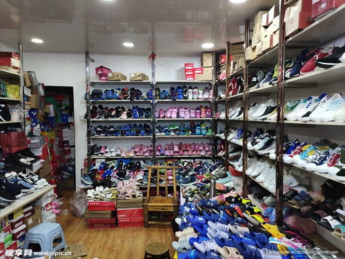 肥娟开鞋店卖出一双鞋以为要发达_肥娟鞋店倒闭，开小吃店生意太火，“劝退”顾客