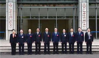 重庆一区委书记号召干部带头消费_重庆一区委书记号召干部带头消费，“希望同志周末带家人吃顿饭”